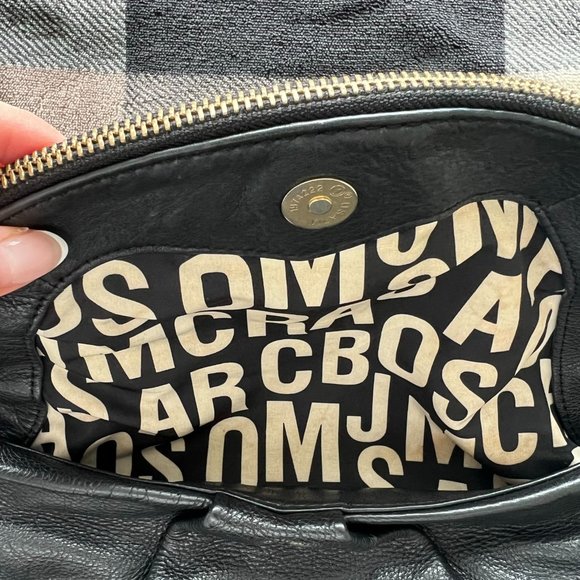 Marc Jacobs Classic Q Natasha Crossbody Black - Picture 7 of 8